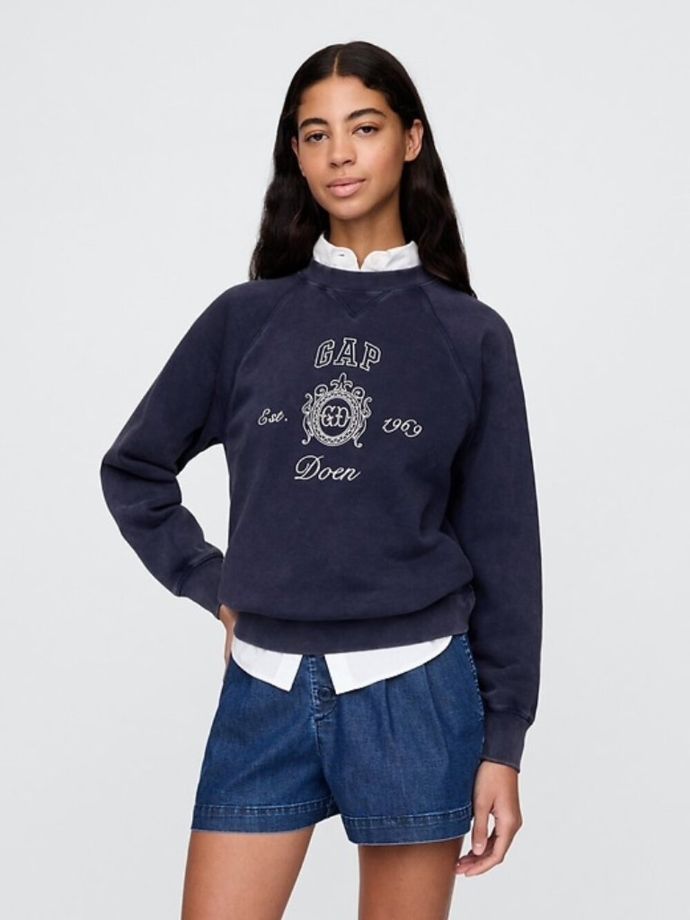 Gap x DOEN VintageSoft Logo Sweatshirt in Navy Size Medium